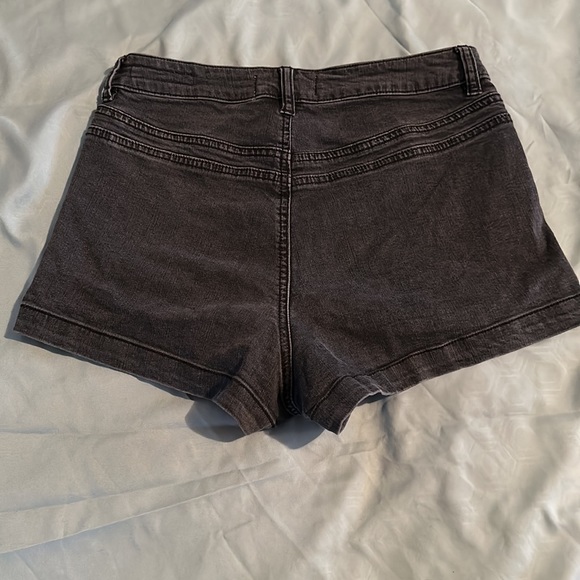Pac Sun shorts - Picture 4 of 5